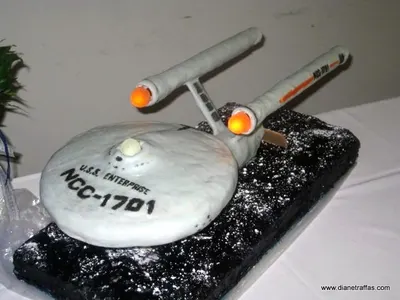 Aaron's groom cake