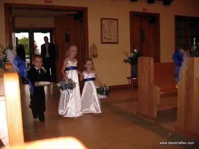 Ring bearer and Flower Girls entering the ceremony